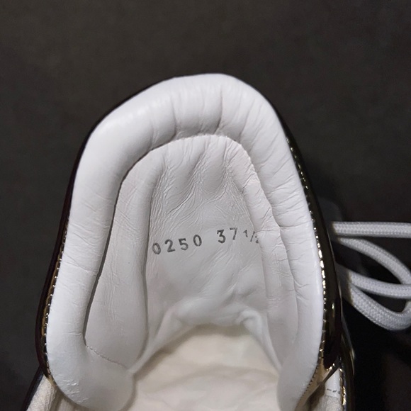 Authentic Louis Vuitton Archlight - Picture 7 of 8